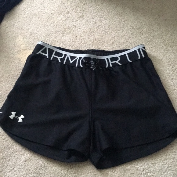 under armour running shorts ladies